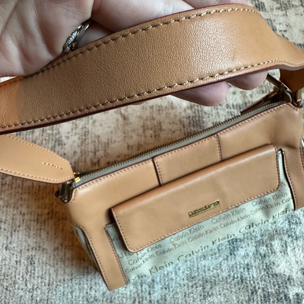 Rare Vintage Calvin Klein Y2K Tan
Monogram Canvas Leather Shoulder Bag Baguette - Picture 4 of 13
